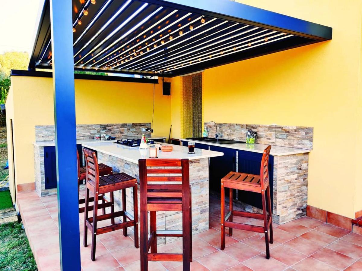 Casa Pizzido Collesano Exterior foto